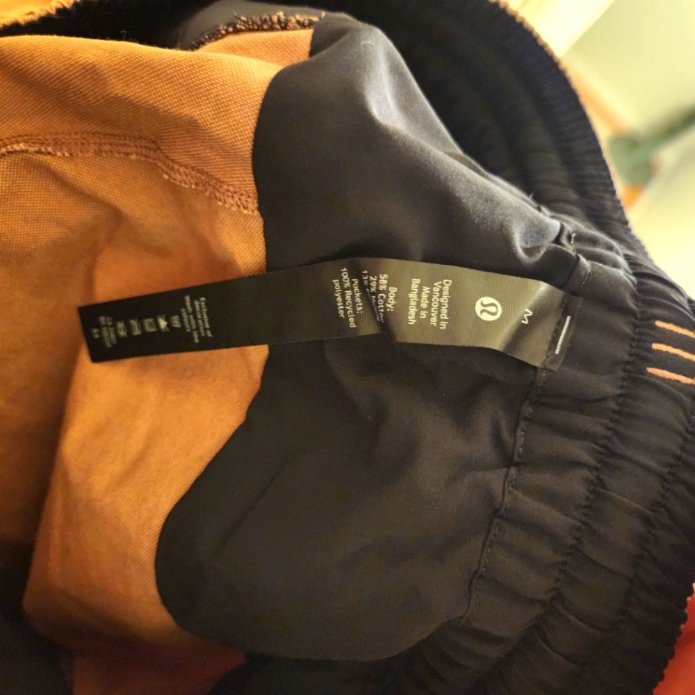 Lulu Lemon Bowline Short 5" Earth Dye - Picture 3 of 4